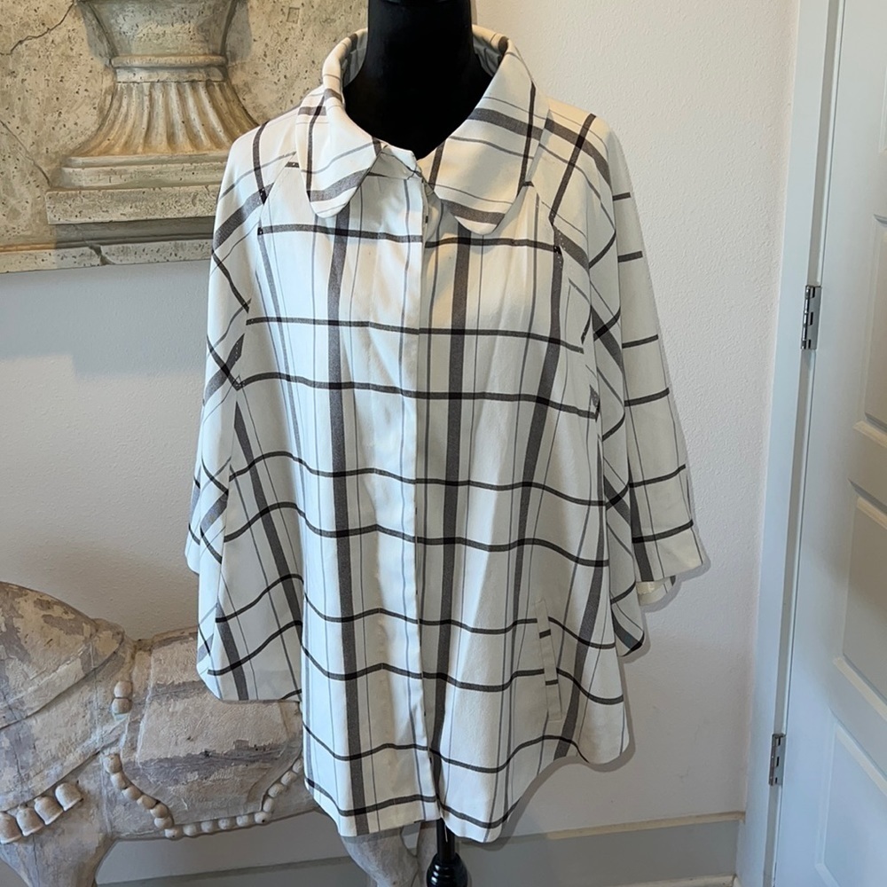 Apostrophe West Park cape poncho‎ Sz 16/18W cream plaid buttoned